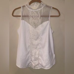 Express lace tank small
